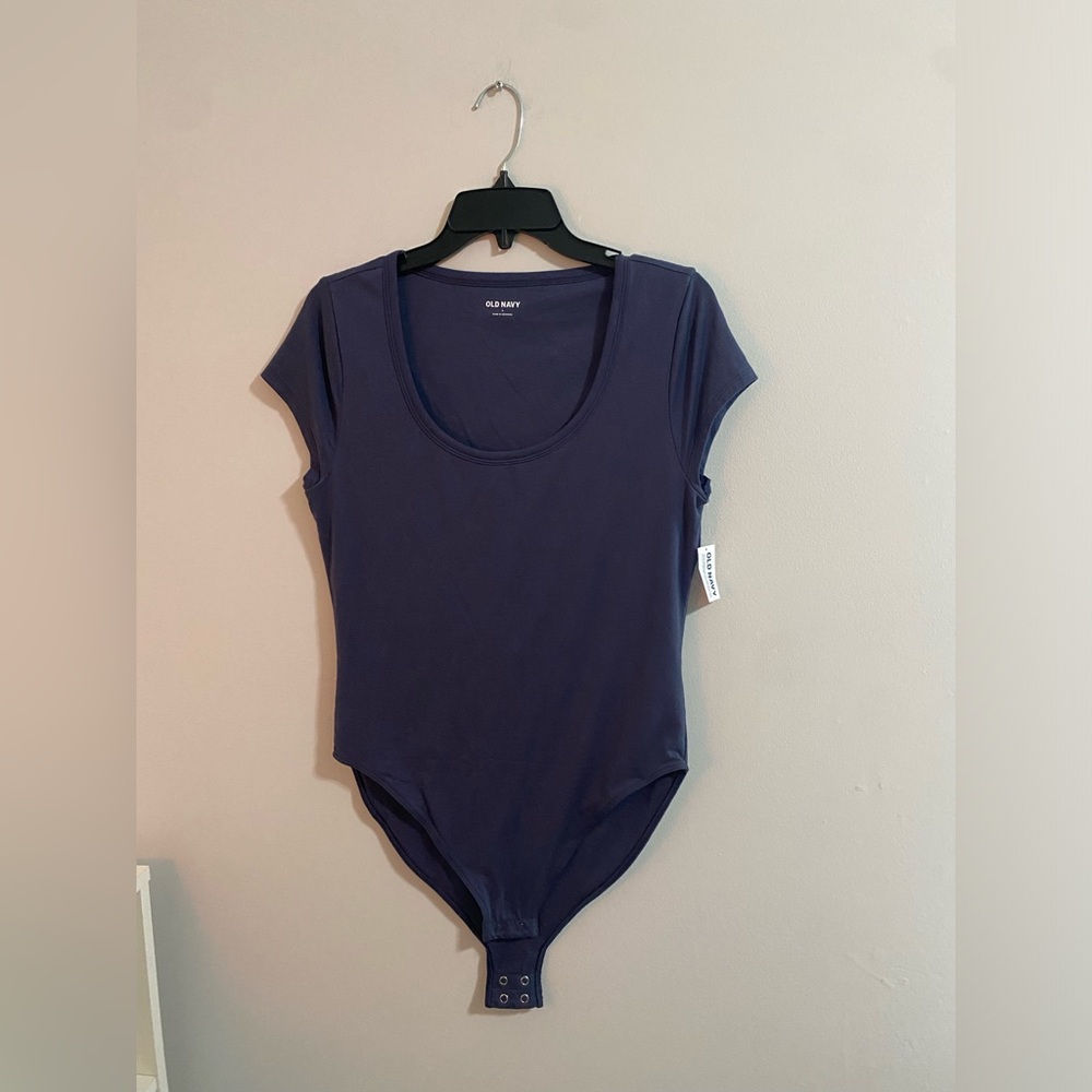 BNWT old navy bodysuit
